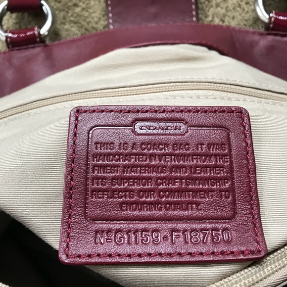 Coach Bag - Picture 3 of 4